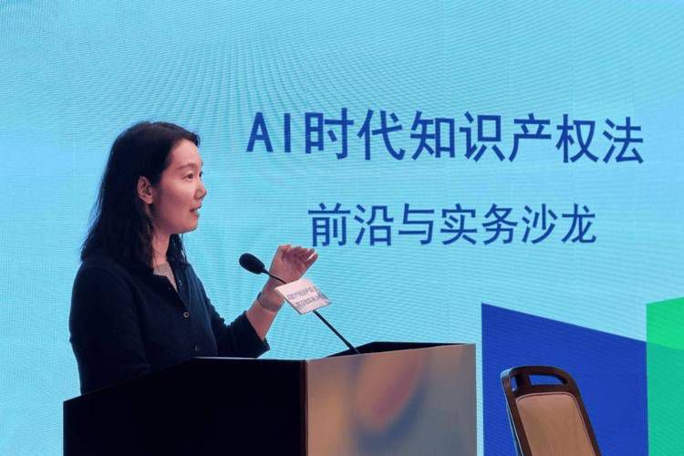 与ai讨论的内容能否成为个人独有的知识产权